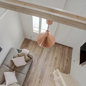 https://lovely-tiny-house.thehaguehotels.net