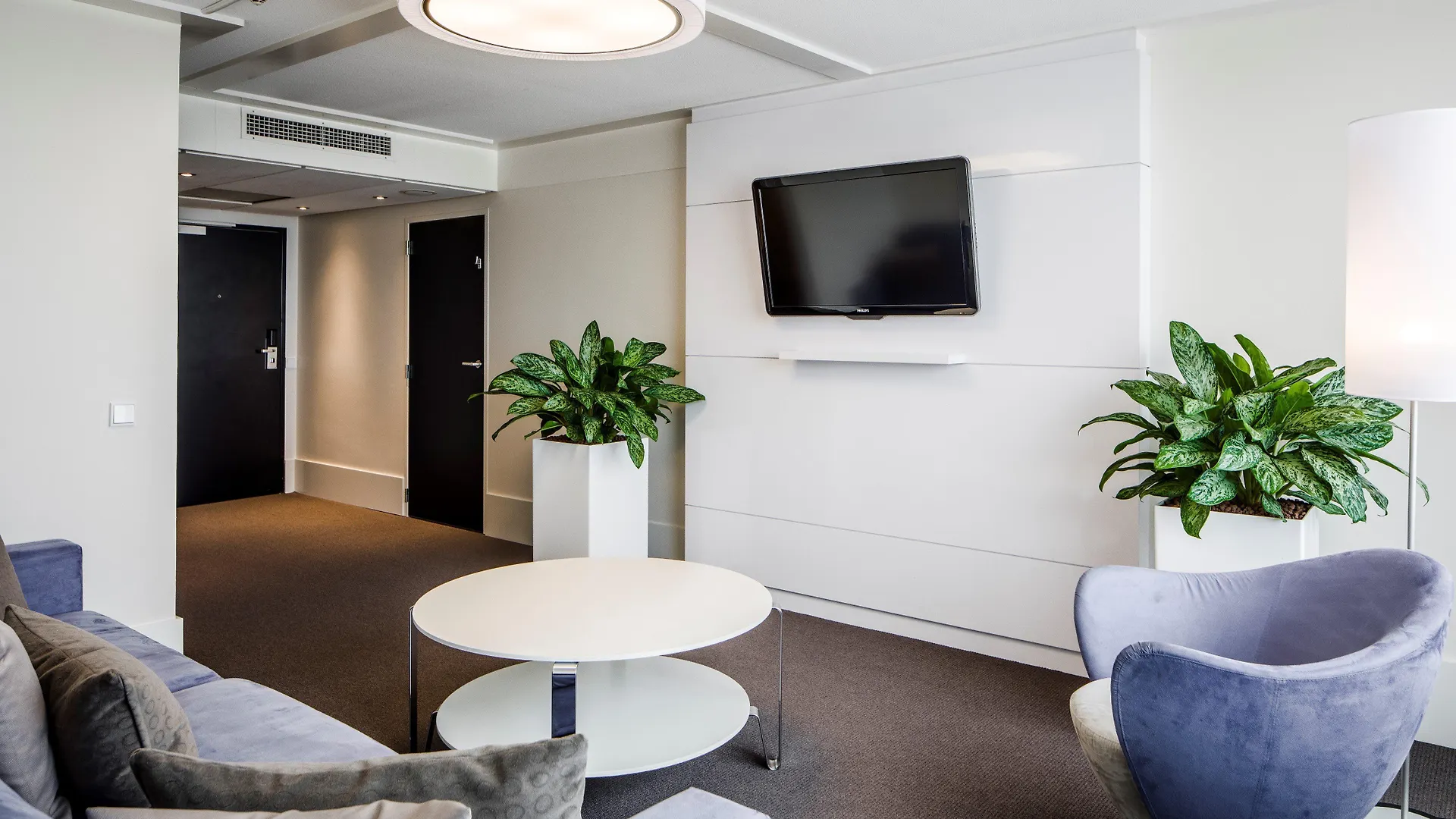 Holiday Inn Eindhoven Centre By Ihg